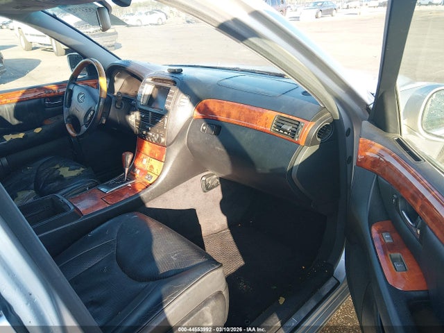 2004 LEXUS LS 430 JTHBN36F140124953 Photo 4