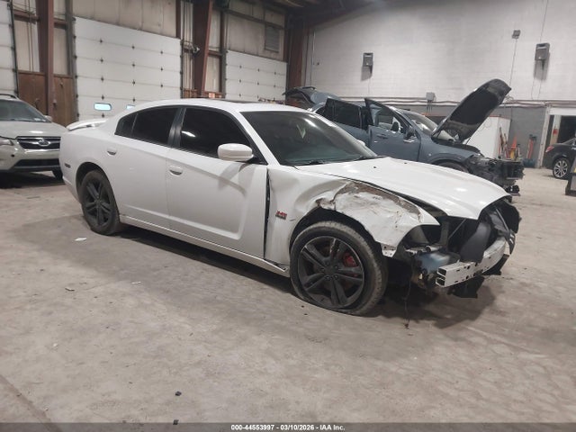 44553997 :رقم المزاد ، 2C3CDXDT3DH730988 vin ، 2013 Dodge Charger R/t Max مزاد بيع