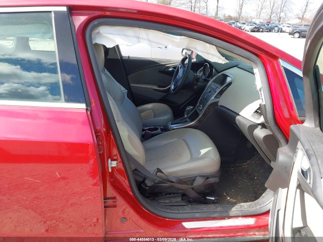 44554013 :رقم المزاد ، 1G4PP5SK9D4143917 vin ، 2013 Buick Verano مزاد بيع