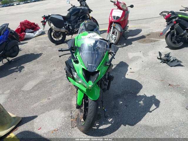 2019 KAWASAKI ZX636 JKBZXJG13KA001685 Photo 4