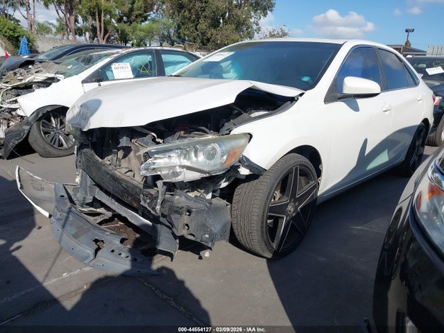 Toyota CAMRY SE 2017 4T1BF1FK7HU305582 Image 2