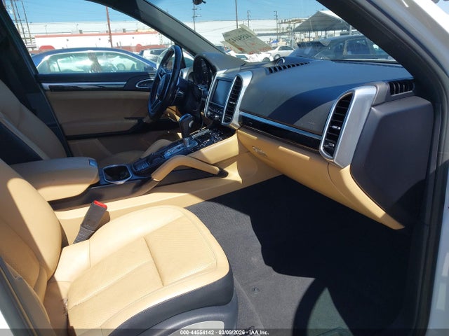 WP1AA2A25GLA09300 Porsche Cayenne