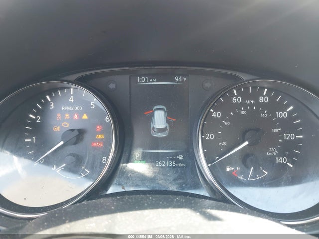 44554185 :رقم المزاد ، JN8AT2MT8HW142931 vin ، 2017 Nissan Rogue S مزاد بيع