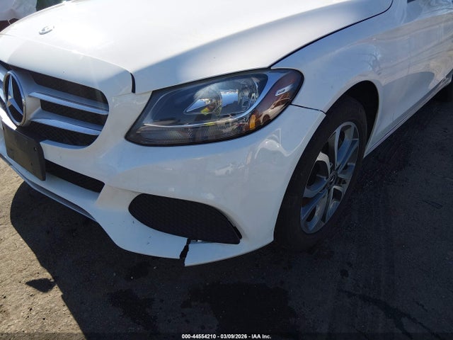Продажа на аукционе авто 2018 Mercedes-benz C 300 4matic, vin: 55SWF4KB0JU247082, номер лота: 44554210