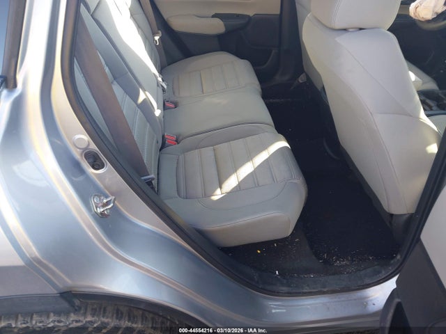 2HKRW6H39JH217557 Honda CR-V LX