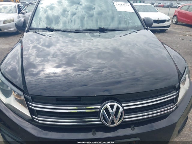 2017 VOLKSWAGEN TIGUAN WVGBV7AX0HK028908 Photo 9