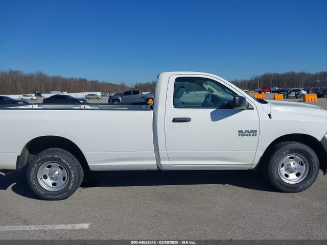3C6JR7DG7HG586785 RAM 1500 Tradesman 4x4 8&#039; Box