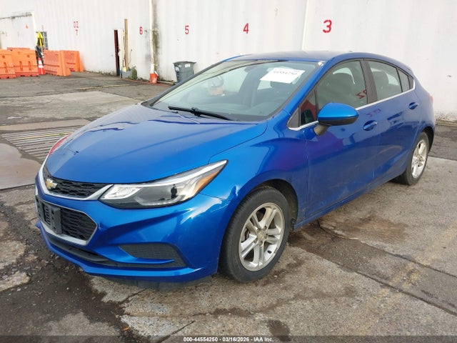 Chevrolet Cruze Lt Auto 2017 3G1BE6SMXHS563910 Image 2