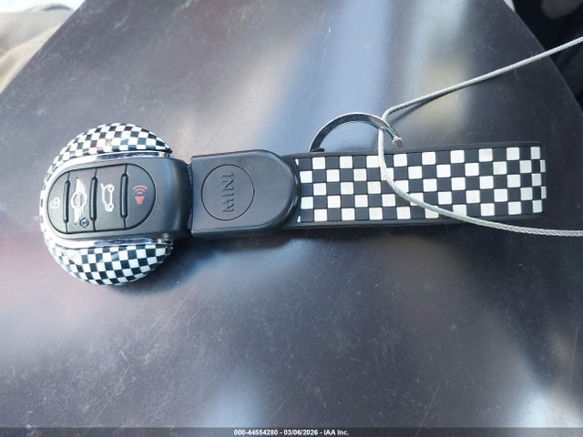 2015 MINI HARDTOP WMWXM5C58F3A96829 Photo 10