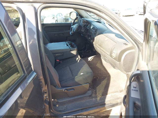 2011 CHEVROLET SILVERADO 1500 3GCPKSE34BG298414 Photo 4