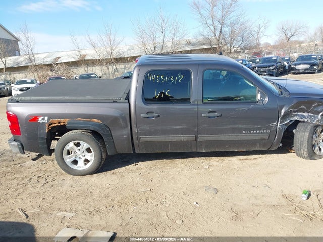 2011 CHEVROLET SILVERADO 1500 3GCPKSE34BG298414 Photo 5