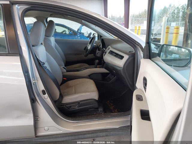 3CZRU5H31HM713113 Honda HR-V LX