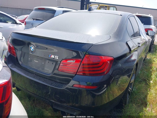 2015 Bmw M5 მანქანა იყიდება აუქციონზე, vin: WBSFV9C51FD594311, აუქციონის ნომერი: 44554328