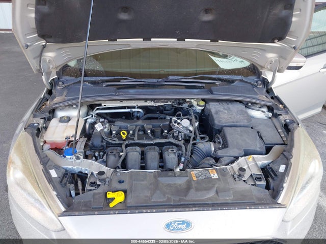 Ford FOCUS SE 2016 1FADP3F23GL346405 Image 10