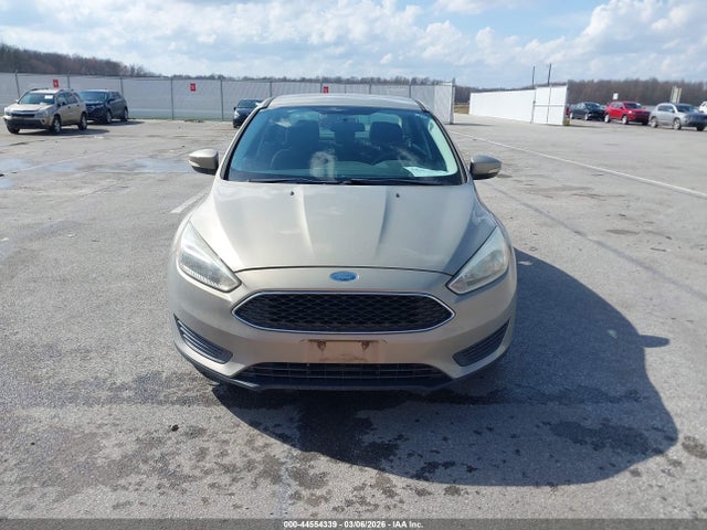 Ford FOCUS SE 2016 1FADP3F23GL346405 Image 12