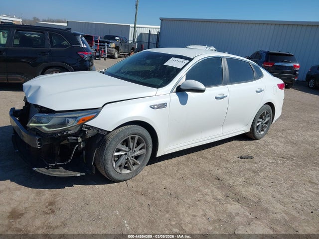 Продажа на аукционе авто 2019 Kia Optima Lx, vin: 5XXGT4L35KG348087, номер лота: 44554389