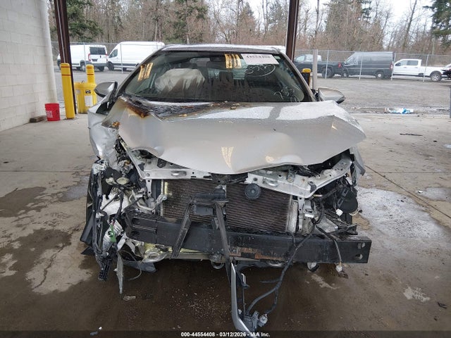 Toyota COROLLA SE 2018 2T1BURHE7JC087551 Image 13