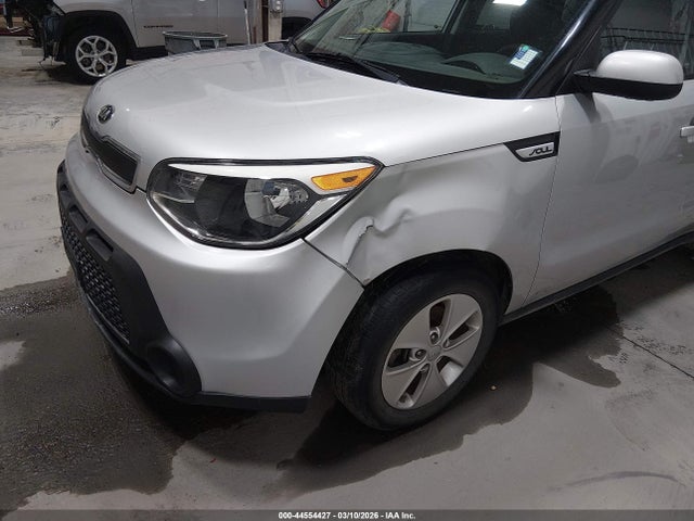 KNDJN2A29F7805738 KIA Soul