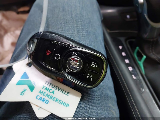 44554429 :رقم المزاد ، LRBFX2SA1LD156440 vin ، 2020 Buick Envision Awd Essence مزاد بيع