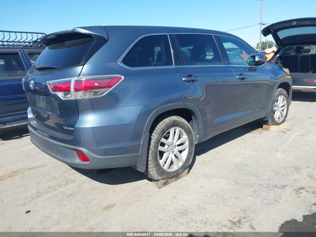 Toyota Highlander Le V6 2014 5TDBKRFH2ES051590 Image 4