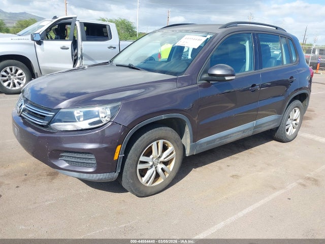 2016 VOLKSWAGEN TIGUAN WVGBV7AX8GW583466 Photo 1