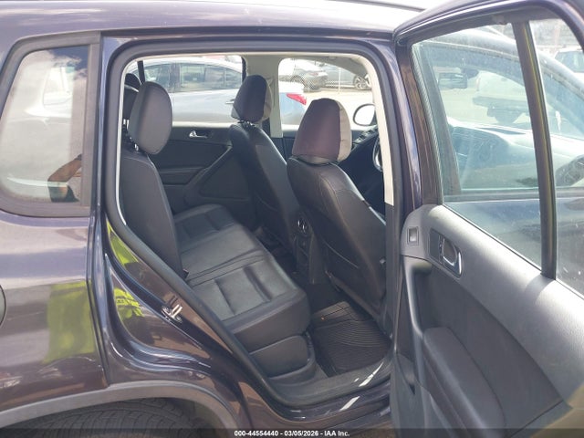 2016 VOLKSWAGEN TIGUAN WVGBV7AX8GW583466 Photo 7