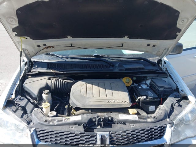 2C4RDGBG8HR765618 Dodge Grand Caravan Se