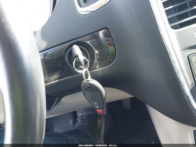 2C4RDGBG8HR765618 Dodge Grand Caravan Se