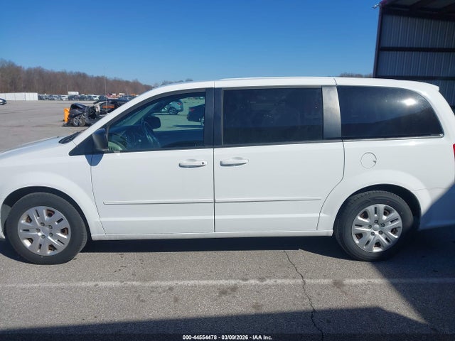 2C4RDGBG8HR765618 Dodge Grand Caravan Se