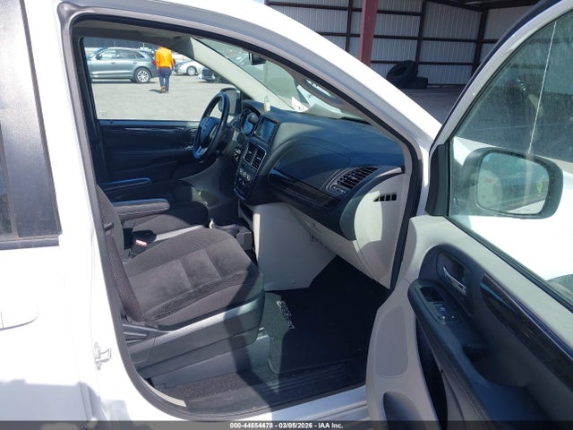 2C4RDGBG8HR765618 Dodge Grand Caravan Se