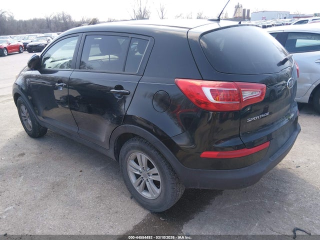 2011 KIA SPORTAGE KNDPB3A24B7019638 Photo 2
