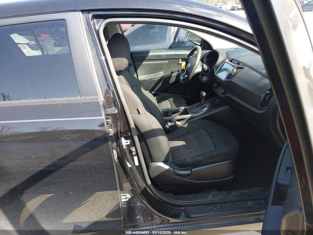 2011 KIA SPORTAGE KNDPB3A24B7019638 Photo 4