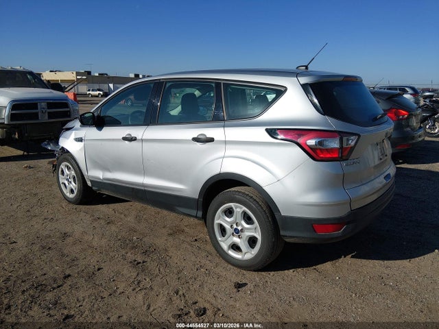 Ford ESCAPE S 2018 1FMCU0F75JUB92916 Image 3