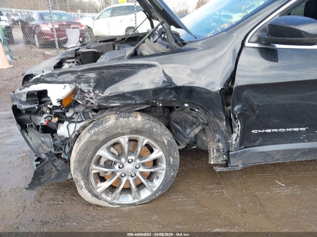 44554553 :رقم المزاد ، 1C4PJLLB8LD577754 vin ، 2020 Jeep Cherokee Latitude Plus Fwd مزاد بيع