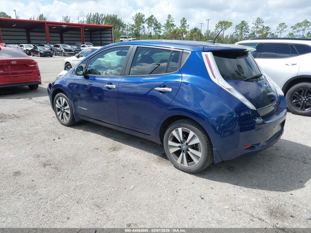 2017 NISSAN LEAF 1N4BZ0CP5HC304710 Photo 2