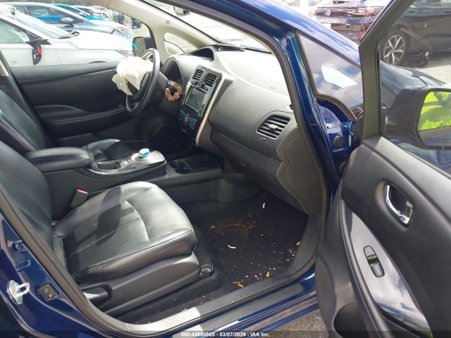 2017 NISSAN LEAF 1N4BZ0CP5HC304710 Photo 4