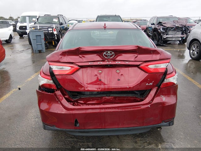 Toyota CAMRY LE 2019 4T1B11HK2KU807631 Image 16