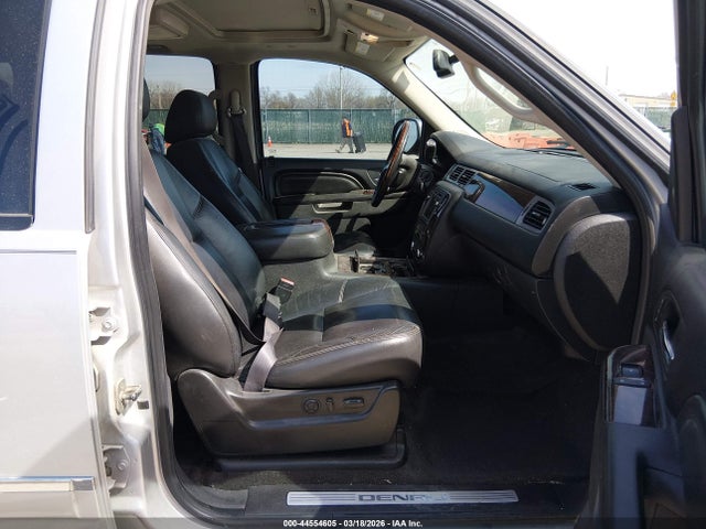 Продаж на аукціоні авто 2011 Gmc Yukon Denali, vin: 1GKS2EEF5BR350854, номер лоту: 44554605