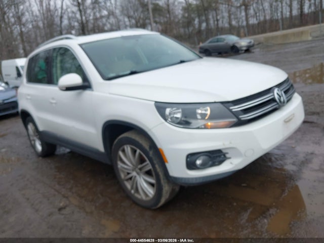 2012 VOLKSWAGEN TIGUAN WVGBV7AX9CW583860 Photo 0