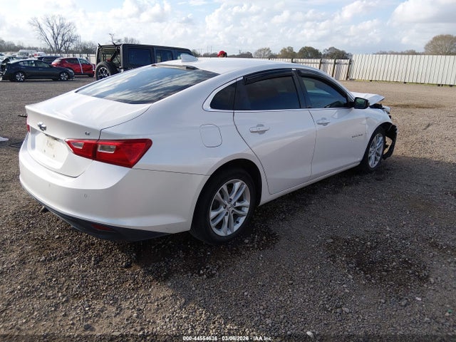2018 CHEVROLET MALIBU 1G1ZD5ST7JF217892 Photo 3