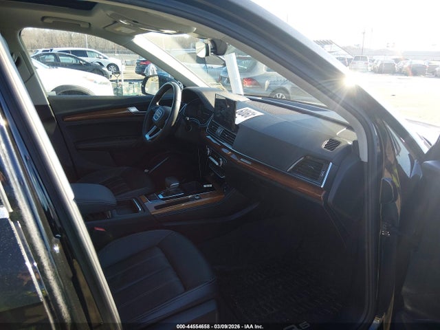 44554658 :رقم المزاد ، WA1EAAFY9N2057874 vin ، 2022 Audi Q5 Premium Plus 45 Tfsi S Line Quattro S Tronic مزاد بيع