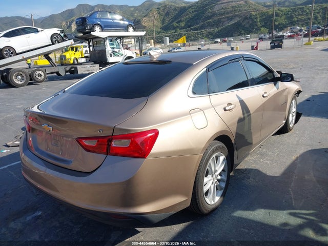 Chevrolet MALIBU LT 2018 1G1ZD5ST0JF267677 Image 4