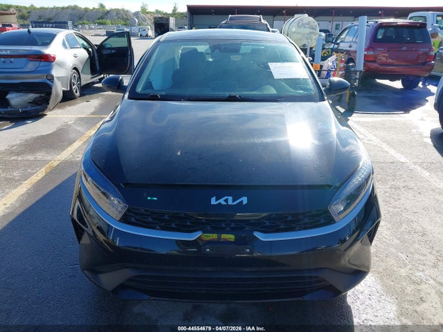 2024 Kia Forte Lxs მანქანა იყიდება აუქციონზე, vin: 3KPF24AD3RE792470, აუქციონის ნომერი: 44554679