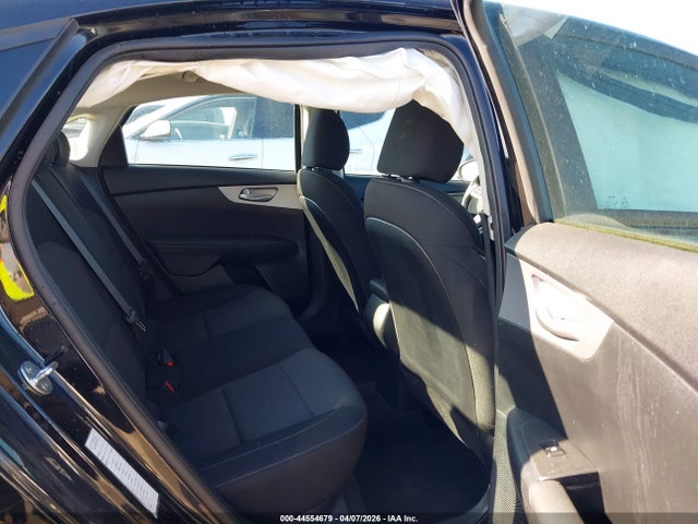 2024 Kia Forte Lxs მანქანა იყიდება აუქციონზე, vin: 3KPF24AD3RE792470, აუქციონის ნომერი: 44554679