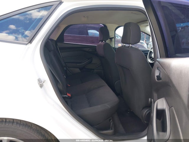 Ford FOCUS S 2016 1FADP3E25GL268078 Image 8
