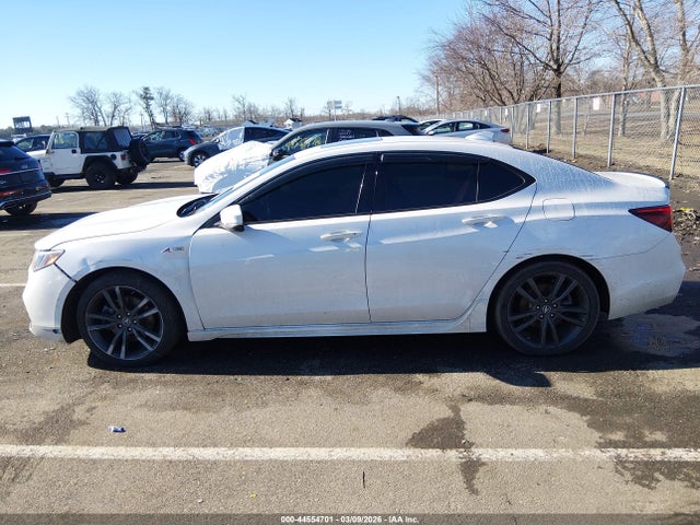 2020 Acura Tlx A-spec/a-spec W/red Leather მანქანა იყიდება აუქციონზე, vin: 19UUB3F6XLA001472, აუქციონის ნომერი: 44554701