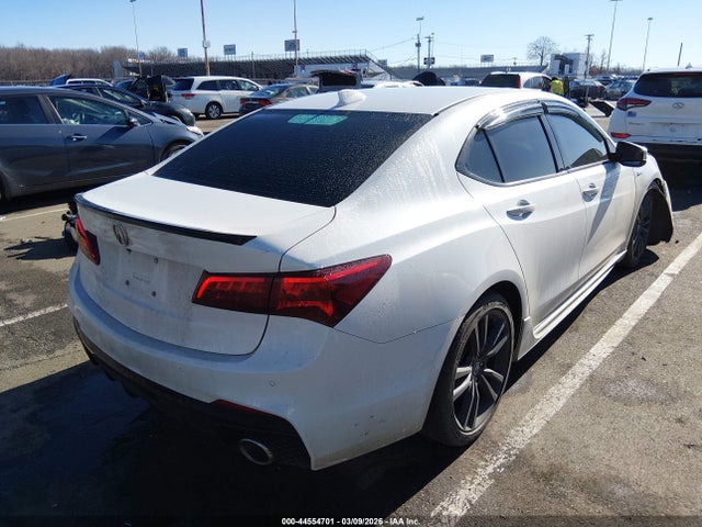 2020 Acura Tlx A-spec/a-spec W/red Leather მანქანა იყიდება აუქციონზე, vin: 19UUB3F6XLA001472, აუქციონის ნომერი: 44554701