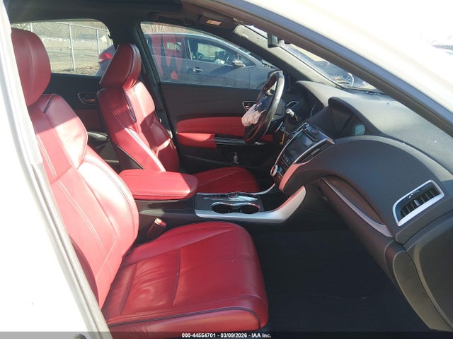 2020 Acura Tlx A-spec/a-spec W/red Leather მანქანა იყიდება აუქციონზე, vin: 19UUB3F6XLA001472, აუქციონის ნომერი: 44554701