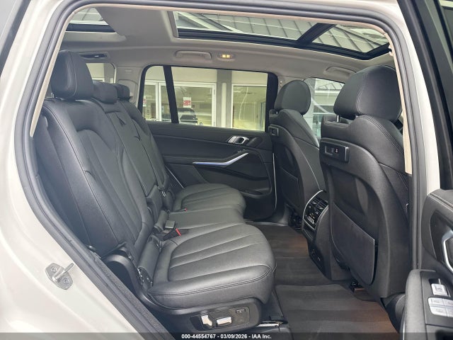 2021 BMW X7 5UXCW2C00M9H53341 Photo 7