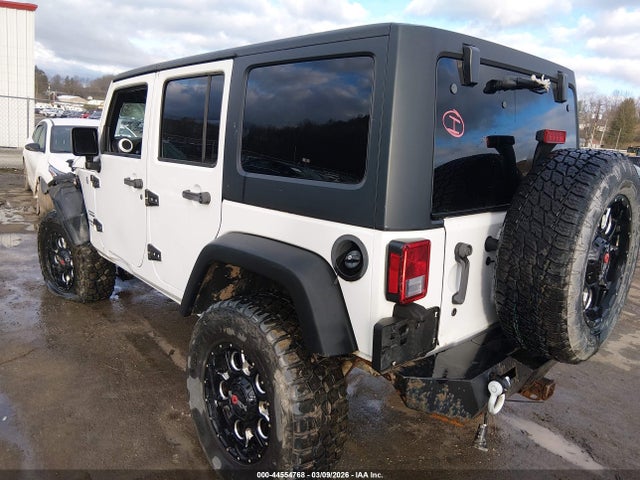 2016 JEEP WRANGLER UNLIMITED 1C4BJWDG6GL309948 Photo 2